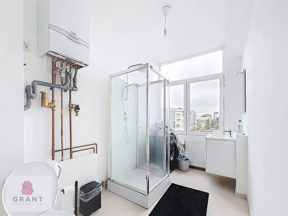 Appartement 1 chambre à vendre à SCHAERBEEK pour 280 000 € (photo 6 sur 7)