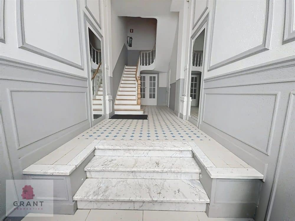 Appartem 1 kamer te koop in SCHAERBEEK voor 275 000 € (foto 9 van 9)