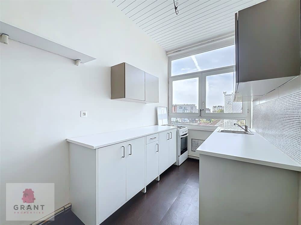 Appartem 1 kamer te koop in SCHAERBEEK voor 275 000 € (foto 8 van 9)