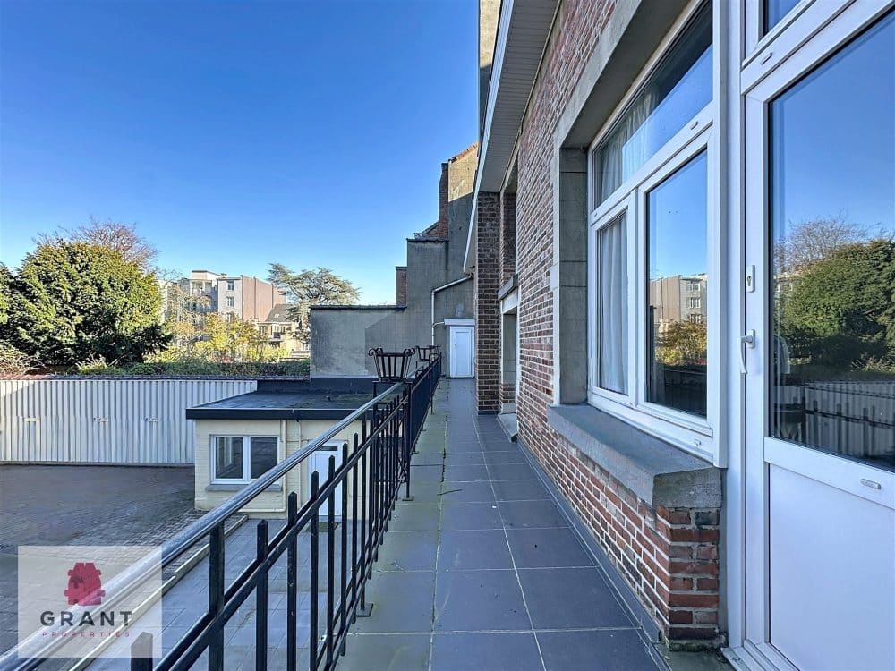 Mixed building 6 bedrooms for sale in SCHAERBEEK for 1 390 000 € (photo 25 of 40)
