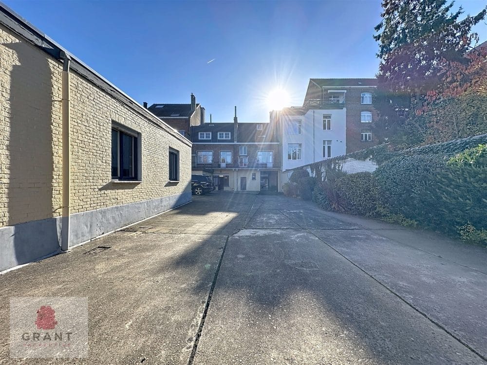 Mixed building 6 bedrooms for sale in SCHAERBEEK for 1 390 000 € (photo 10 of 40)
