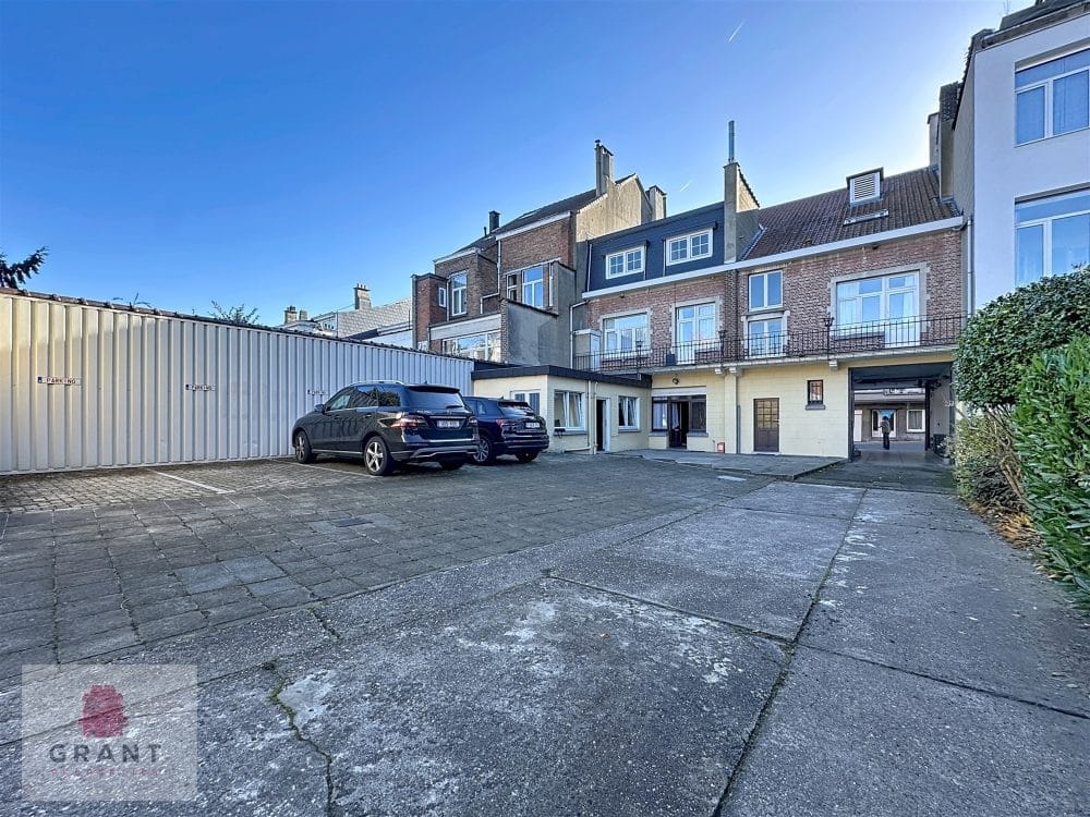 Mixed building 6 bedrooms for sale in SCHAERBEEK for 1 390 000 € (photo 11 of 40)