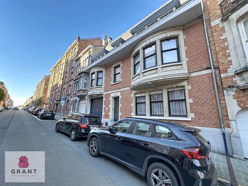 Mixed building 6 bedrooms for sale in SCHAERBEEK for 1 390 000 € (photo 39 of 40)