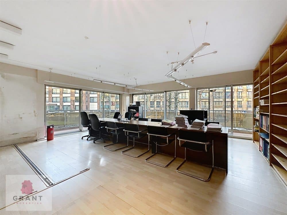 Appartement 3 chambres à vendre à Schaerbeek pour 295 000 € (photo 1 sur 10)