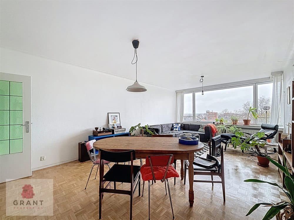 Appartement 2 chambres à louer à Bruxelles pour 1 175 € / mois (photo 2 sur 11)