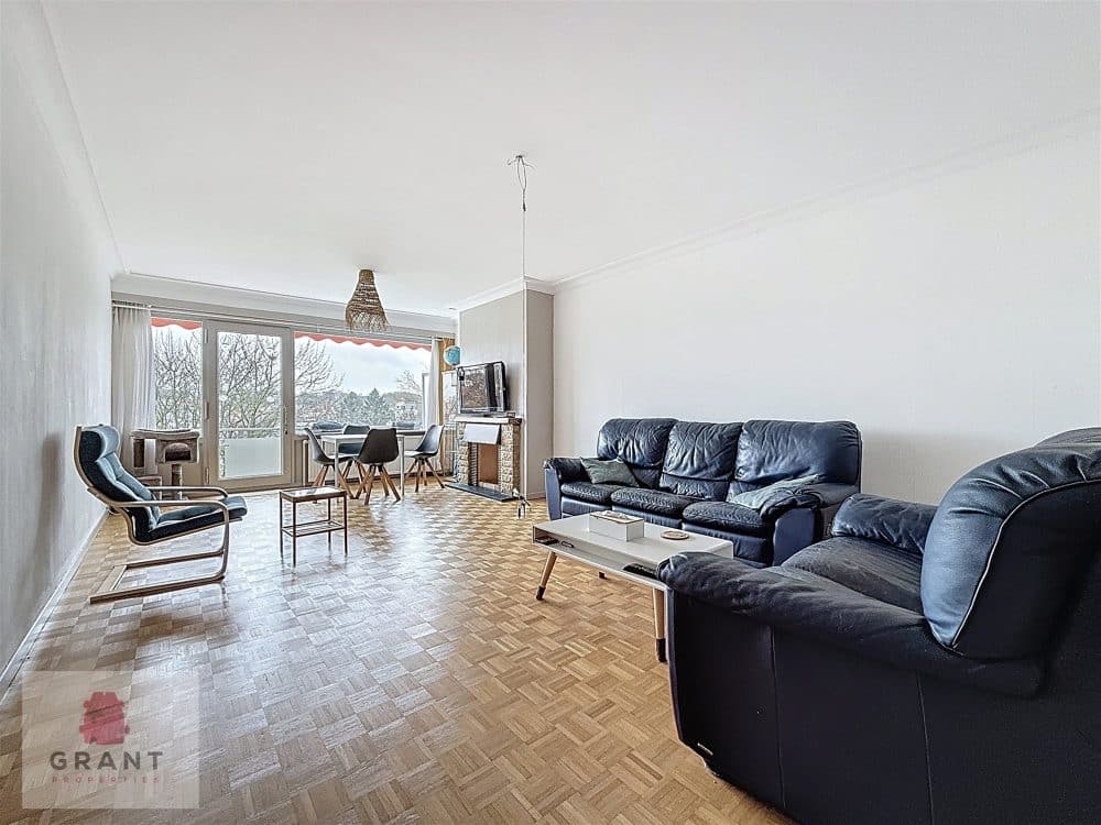 Appartement 2 chambres à louer à Anderlecht pour 1 100 € / mois (photo 2 sur 10)