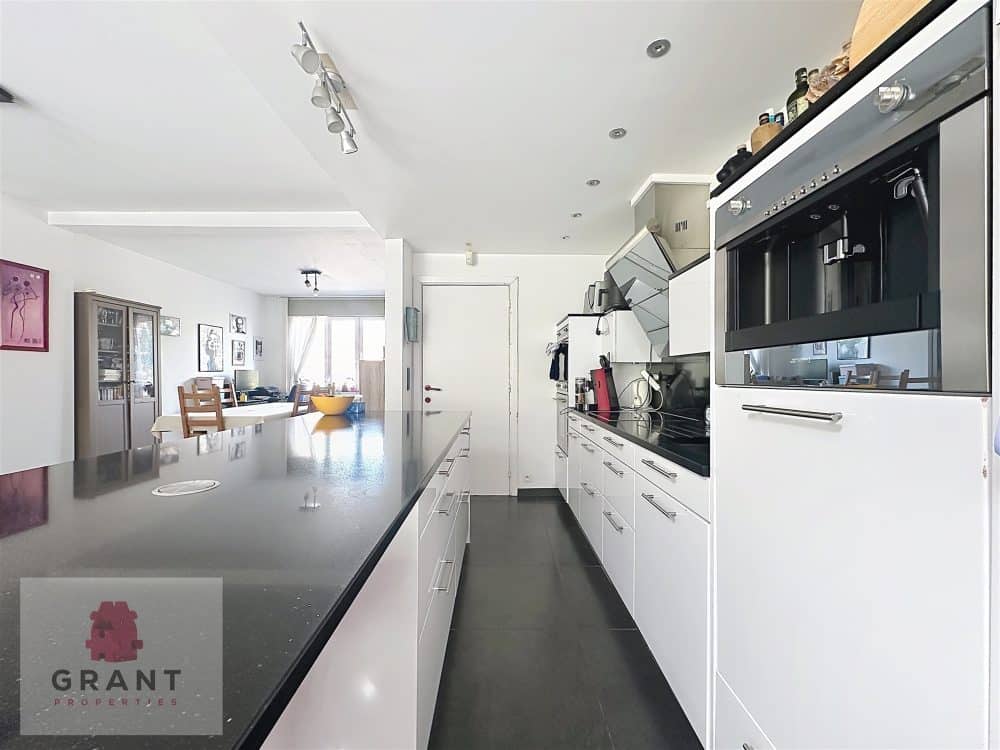 Maison unifamiliale 4 chambres à vendre à JETTE pour 515 000 € (photo 9 sur 20)