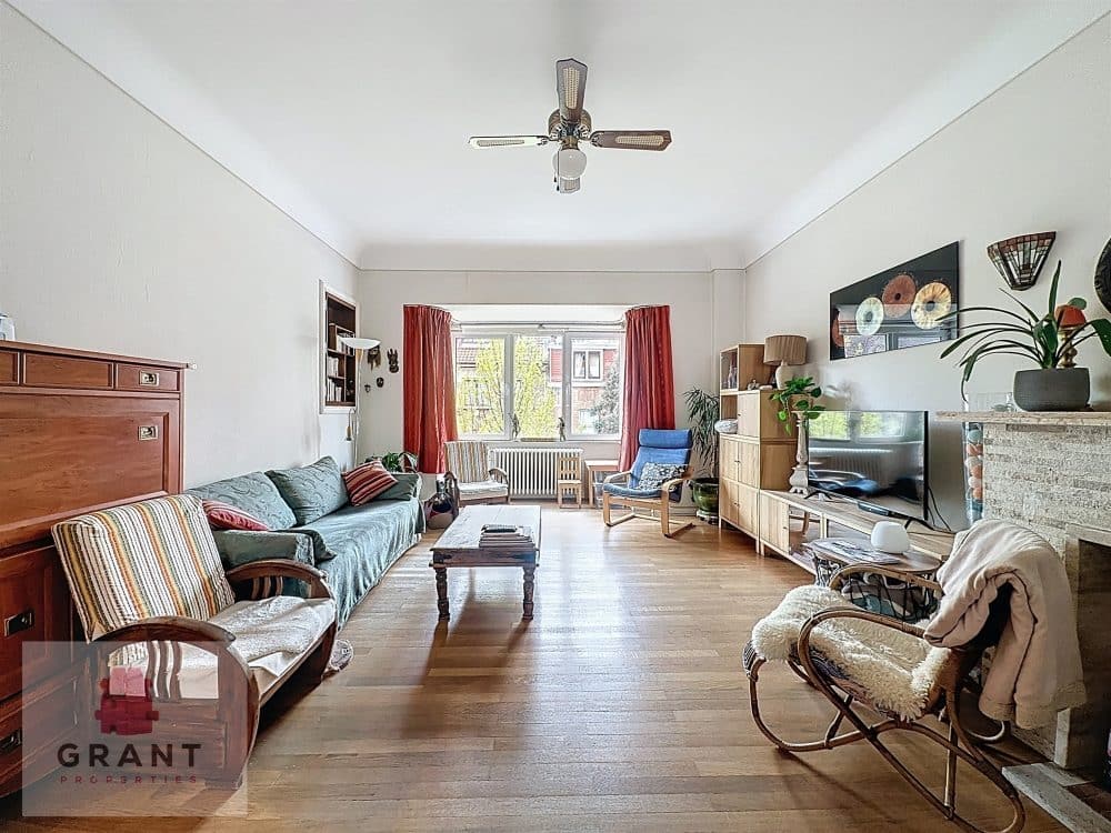 Appartement 2 chambres à vendre à WOLUWÉ-SAINT-LAMBERT pour 345 000 € (photo 4 sur 14)
