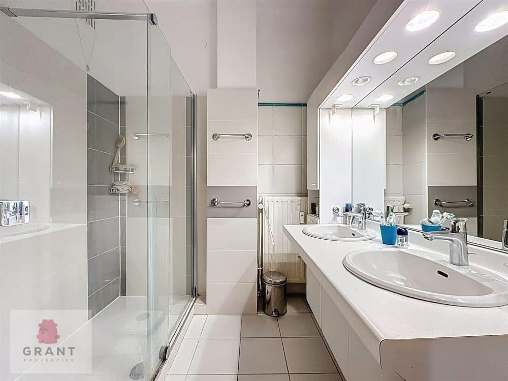 Appartement 2 chambres à vendre à IXELLES pour 695 000 € (photo 9 sur 12)