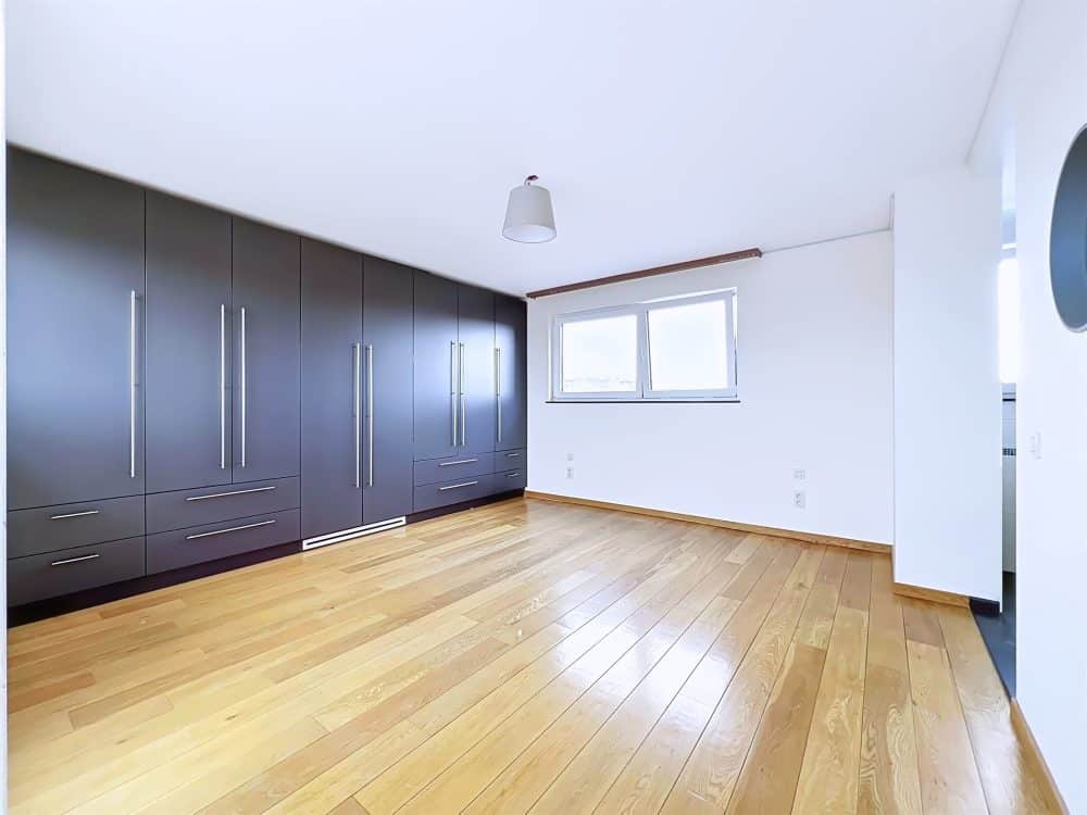 Duplex 3 chambres à louer à SCHAERBEEK pour 1 750 € / mois (photo 5 sur 13)