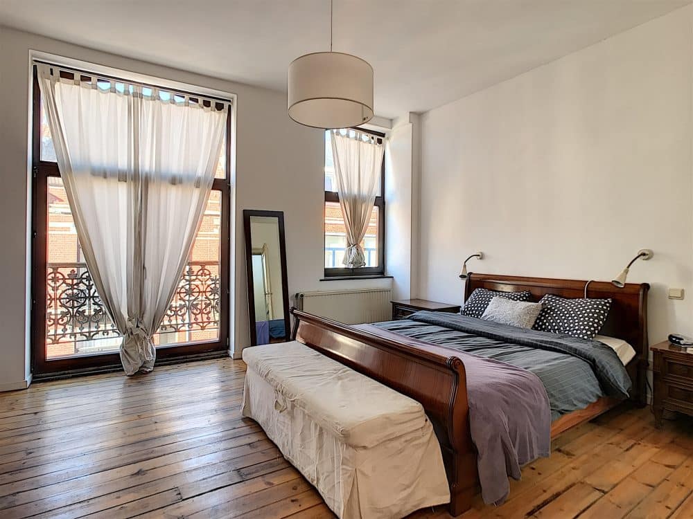 Maison 3 chambres à louer à SCHAERBEEK pour 1 890 € / mois (photo 5 sur 11)