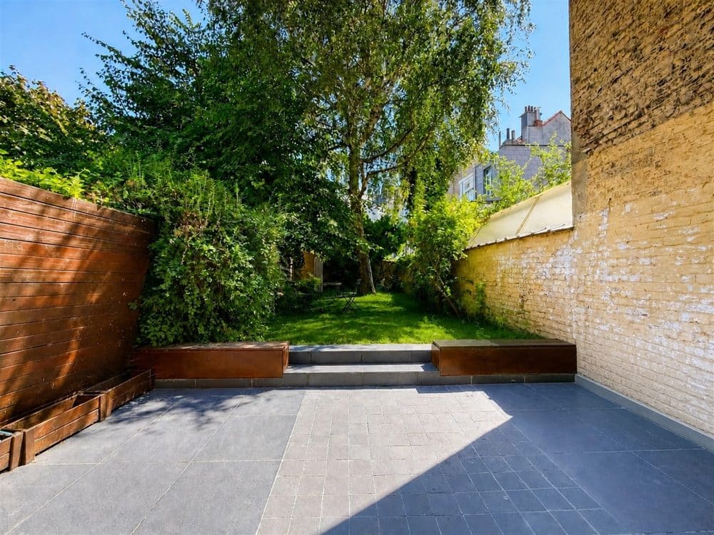 Maison 3 chambres à louer à SCHAERBEEK pour 1 890 € / mois (photo 1 sur 11)