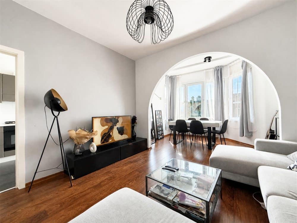Appartement 2 chambres à vendre à LAEKEN (BRU.) pour 290 000 € (photo 2 sur 13)