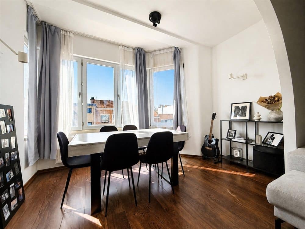 Appartement 2 chambres à vendre à LAEKEN (BRU.) pour 290 000 € (photo 4 sur 13)
