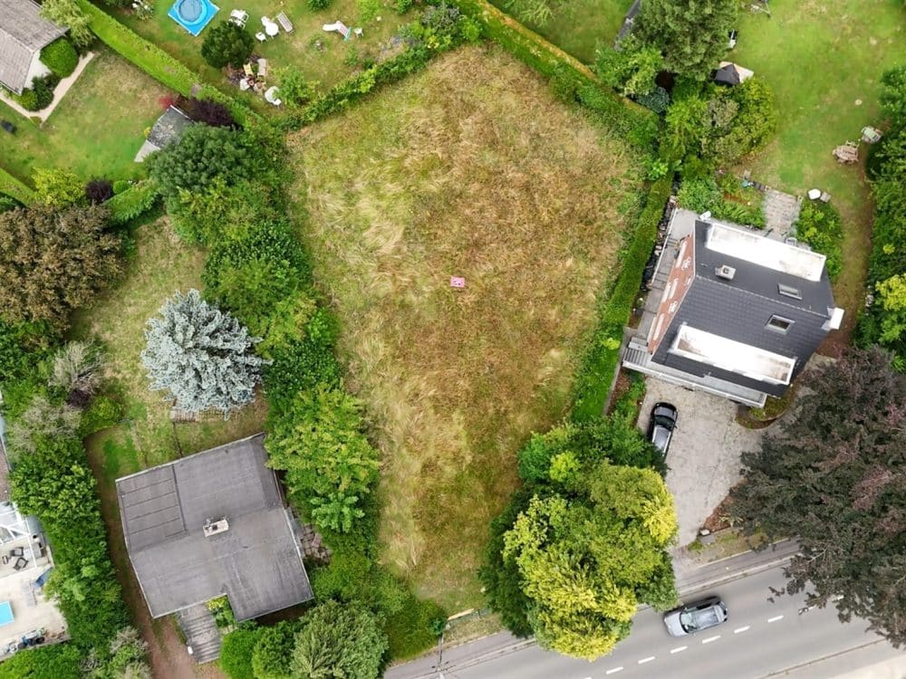 Terrains à vendre à RIXENSART pour 275 000 € (photo 1 sur 4)
