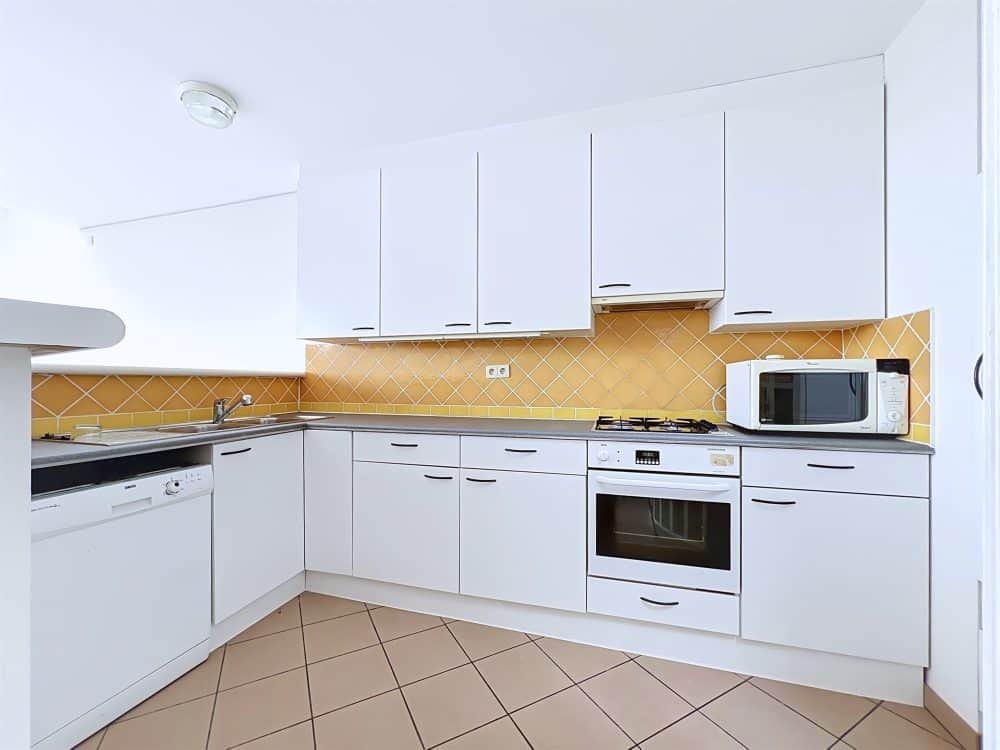 Loft 2 chambres à louer à JETTE pour 1 190 € / mois (photo 6 sur 13)