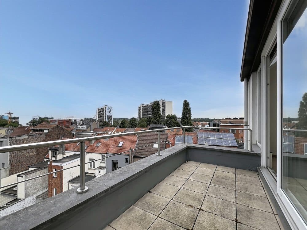Loft 2 chambres à louer à JETTE pour 1 190 € / mois (photo 7 sur 13)