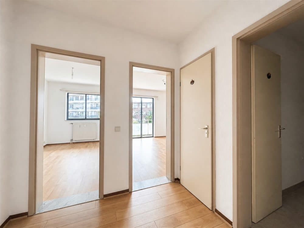 Appartement 2 chambres à louer à SCHAERBEEK pour 1 295 € / mois (photo 5 sur 12)