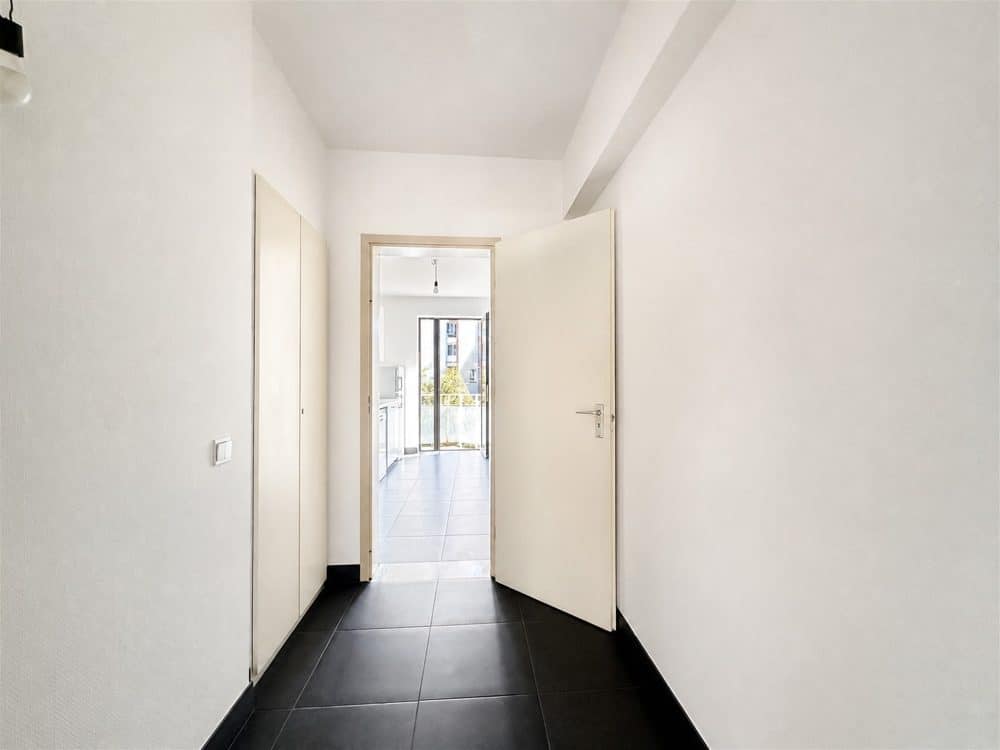 Appartement 2 chambres à louer à SCHAERBEEK pour 1 295 € / mois (photo 9 sur 12)
