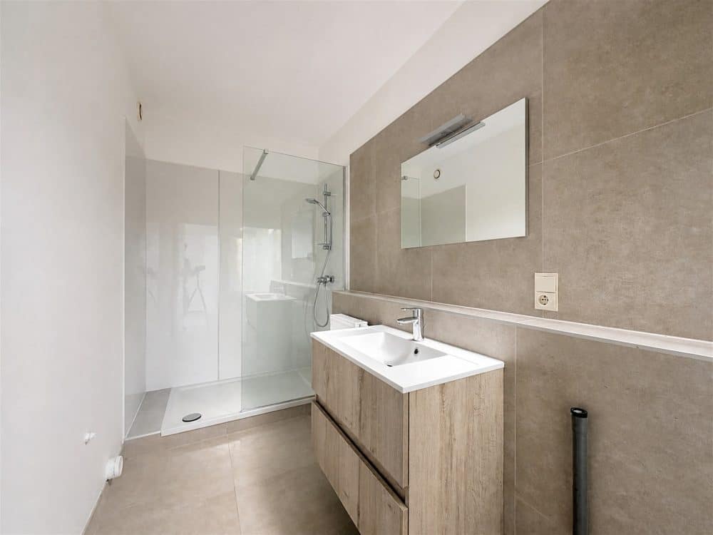 Appartement 2 chambres à louer à SCHAERBEEK pour 1 295 € / mois (photo 8 sur 12)