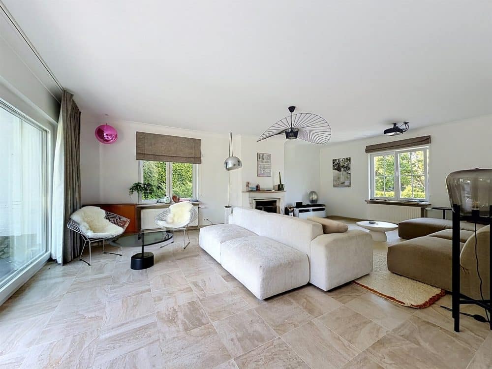 Villa 5 chambres à louer à OVERIJSE pour 2 200 € / mois (photo 4 sur 17)