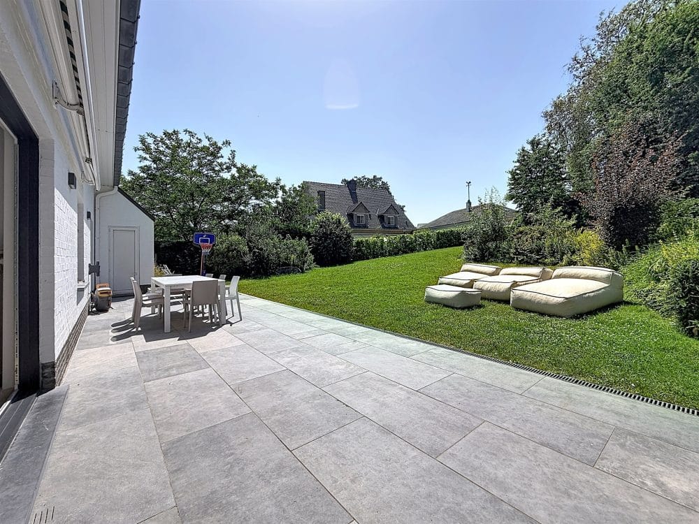 Villa 5 chambres à louer à OVERIJSE pour 2 200 € / mois (photo 8 sur 17)