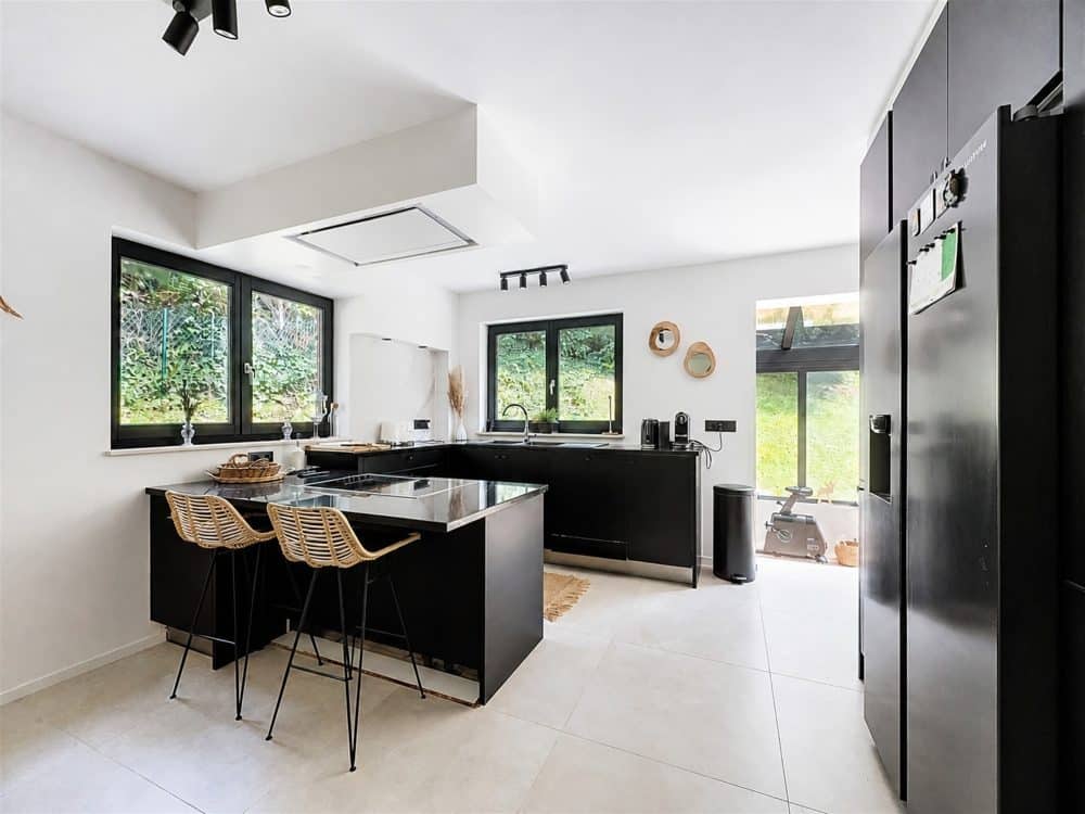 Maison unifamiliale 5 chambres à vendre à WAVRE pour 740 000 € (photo 4 sur 27)