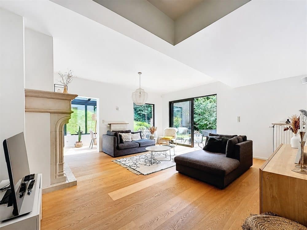 Maison unifamiliale 5 chambres à vendre à WAVRE pour 740 000 € (photo 2 sur 27)