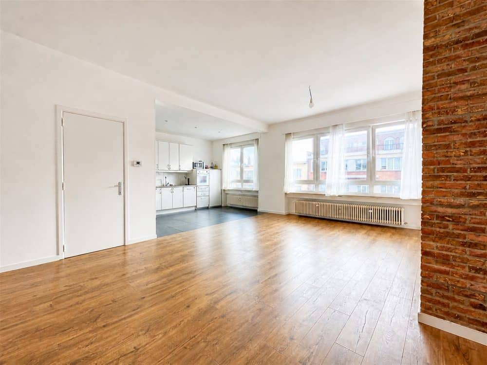 Appartem 2 kamers te huur in IXELLES voor 1 415 € / maand (foto 1 van 11)