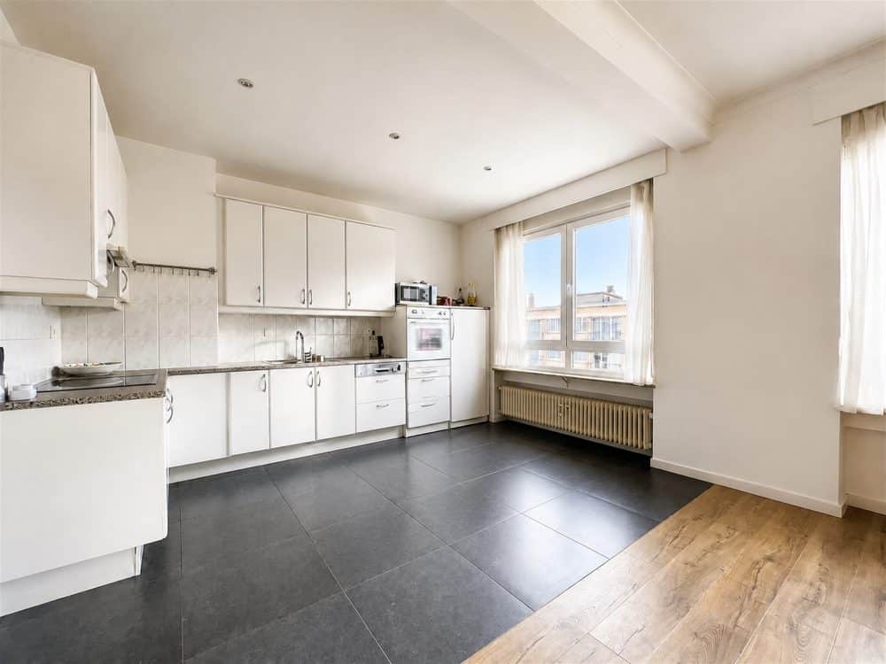 Appartem 2 kamers te huur in IXELLES voor 1 415 € / maand (foto 4 van 11)