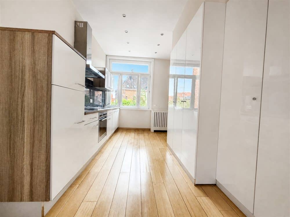Appartement 2 chambres à louer à ETTERBEEK pour 1 600 € / mois (photo 6 sur 15)