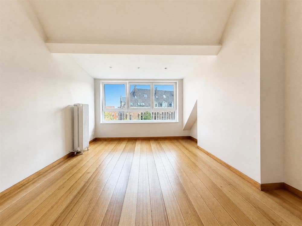 Appartement 2 chambres à louer à ETTERBEEK pour 1 600 € / mois (photo 9 sur 15)