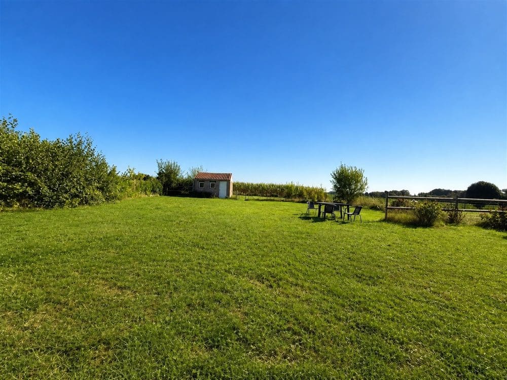 Villa 4 chambres à vendre à BIERGHES pour 695 000 € (photo 3 sur 25)