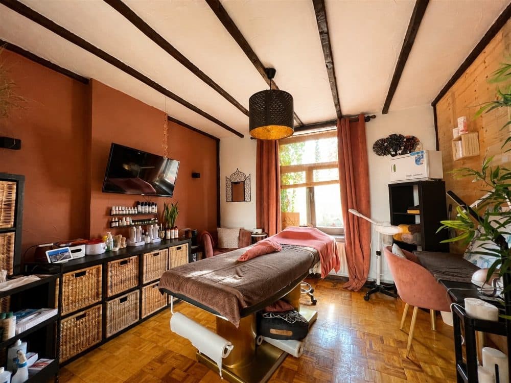 Maison unifamiliale 2 chambres à vendre à BIERGES pour 385 000 € (photo 6 sur 12)