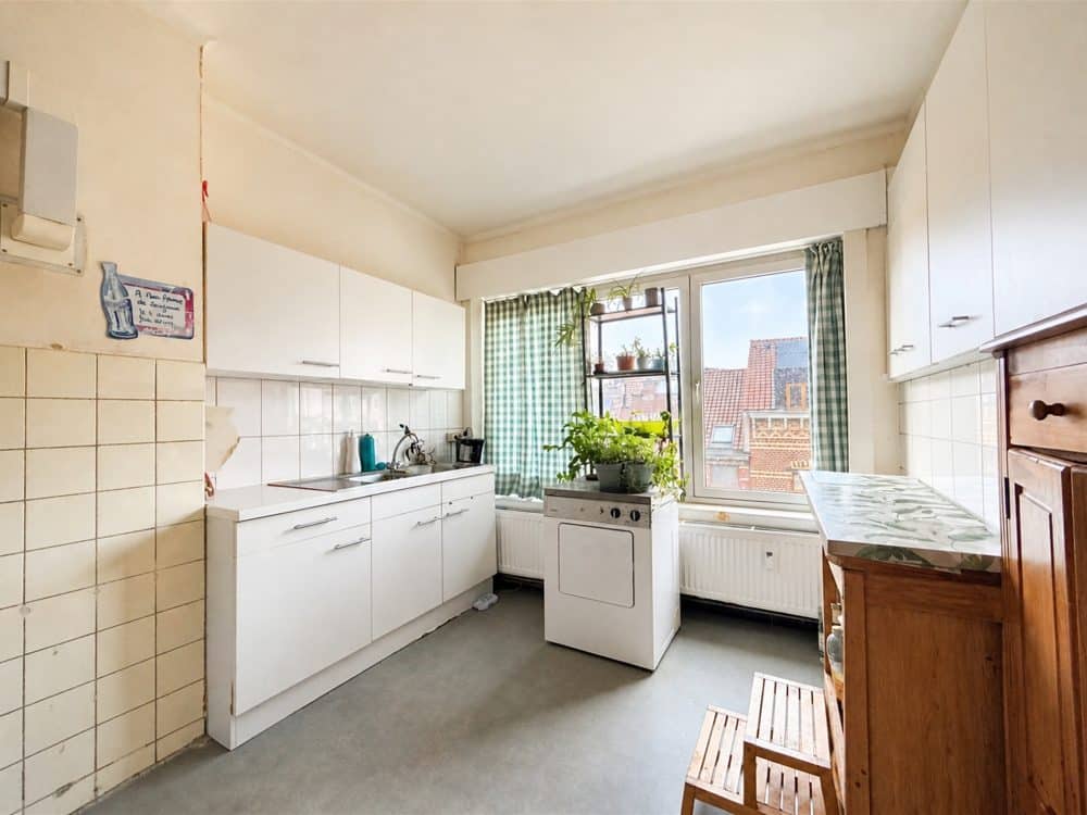 Appartement 3 chambres à vendre à SCHAERBEEK pour 290 000 € (photo 3 sur 10)